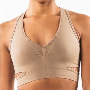 Alphalete Stratus Sports Bra Chai XS